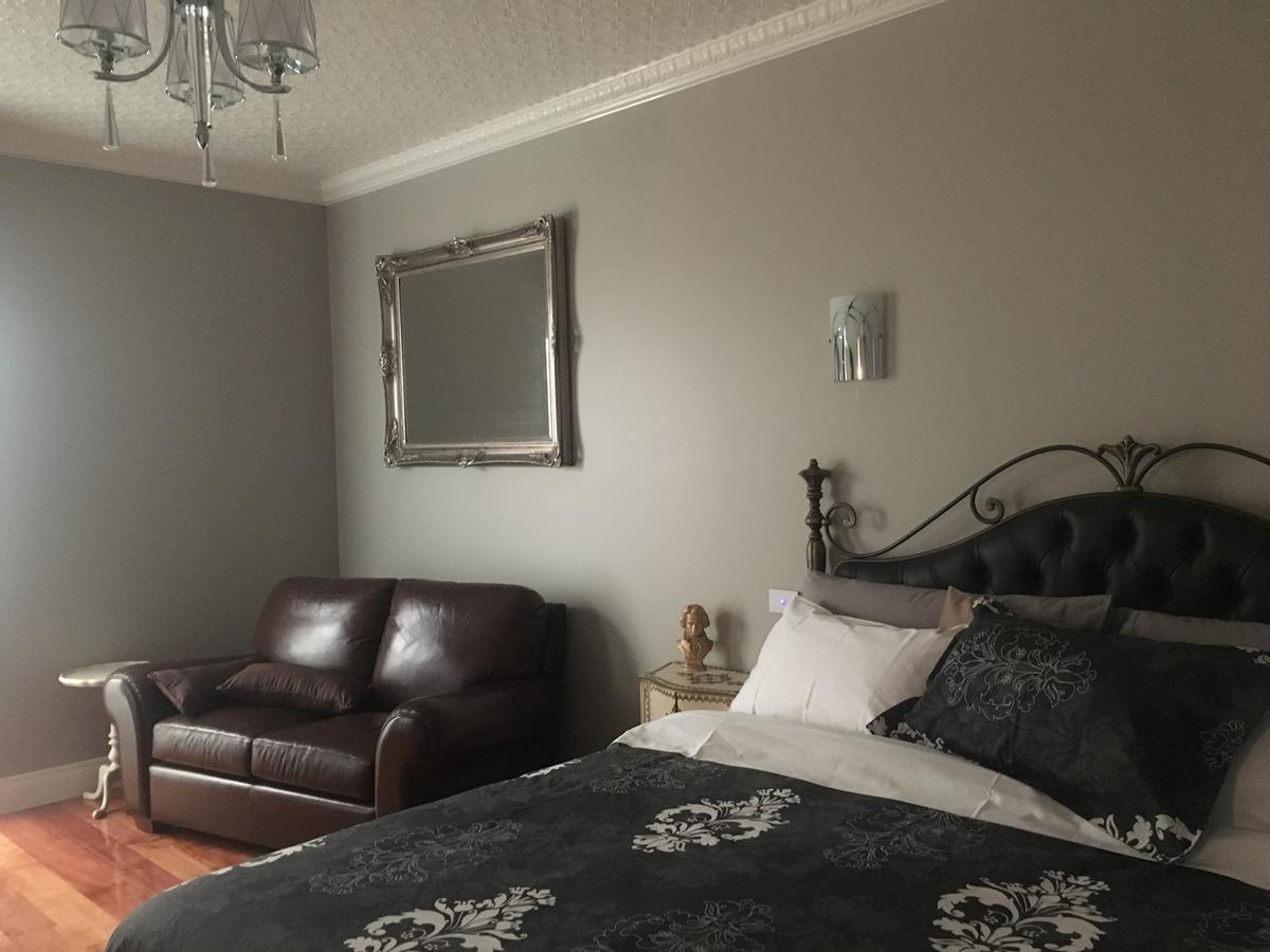 Noah'S Stanley Luxury Bed And Breakfast 외부 사진